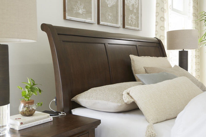 Cambridge King/cal King Sleigh Hb Bed Parts Aspen Home 46 Cambridge King/cal King Sleigh Hb Bed Parts Aspen Home 46