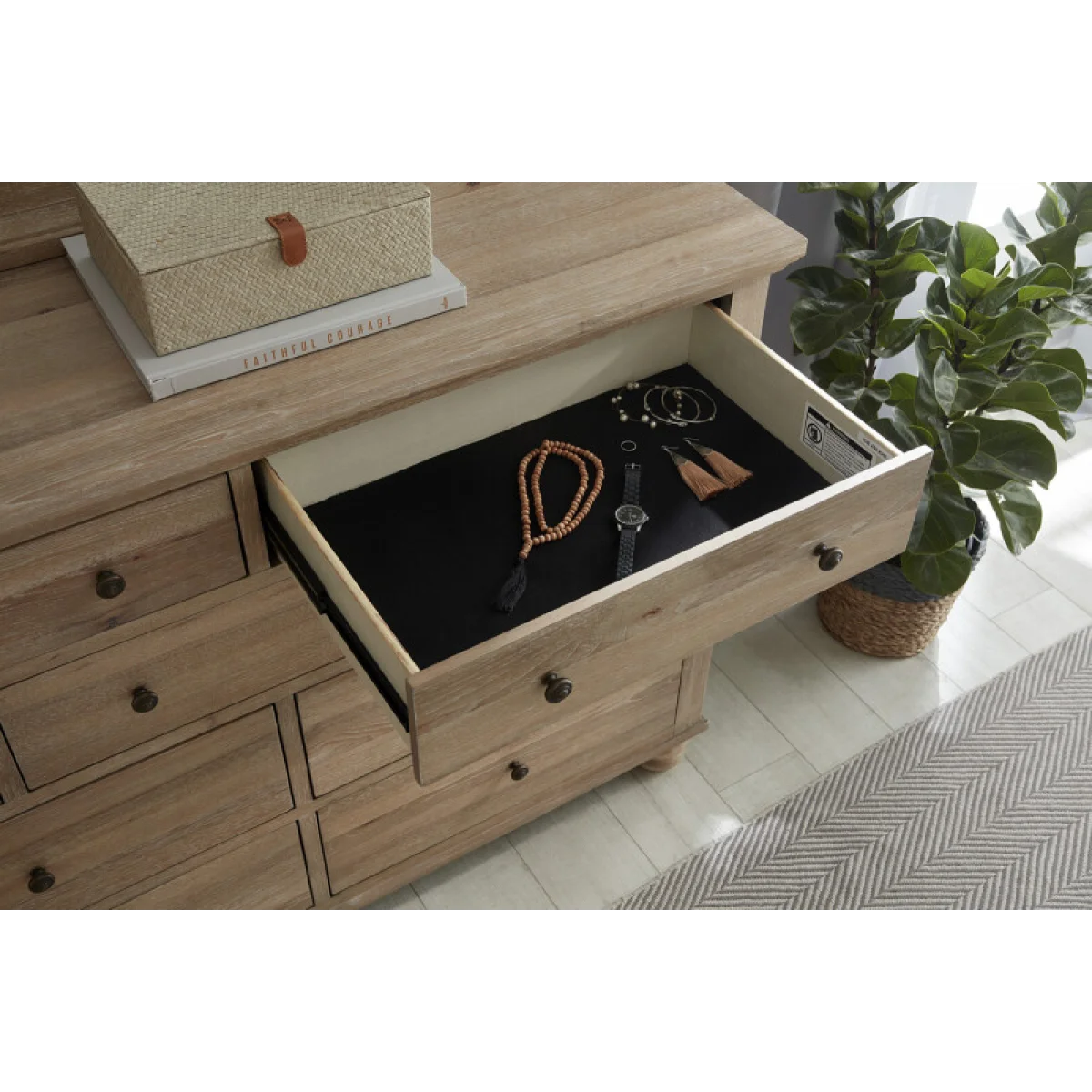 Cambridge Chesser Dressers Aspen Home 6