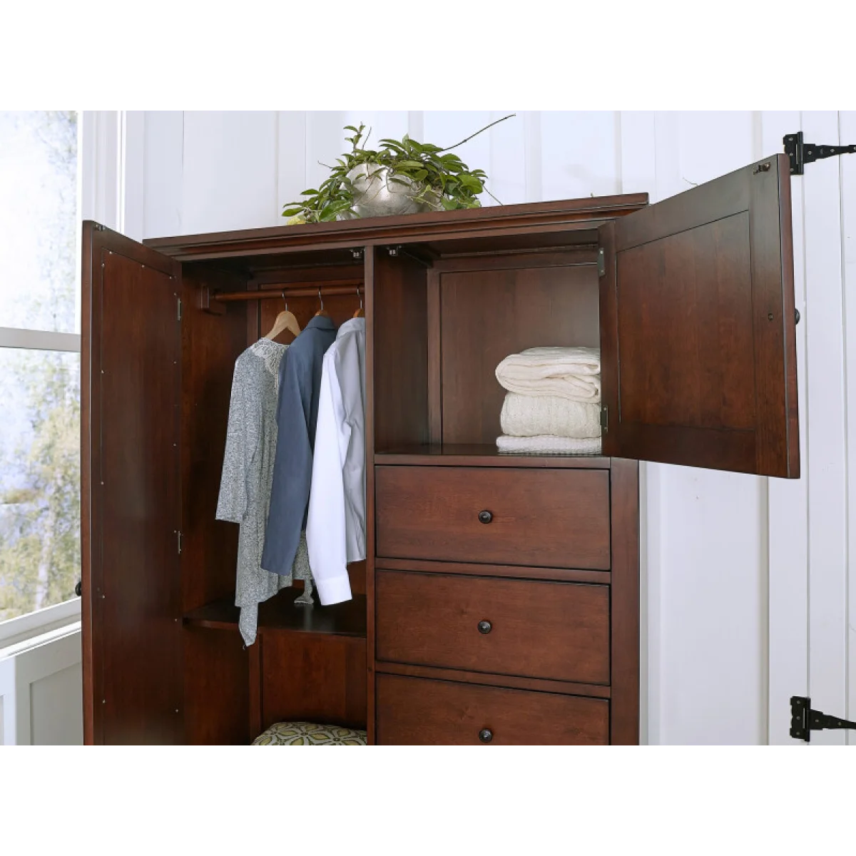 Cambridge Chiffarobe Chests Aspen Home 11
