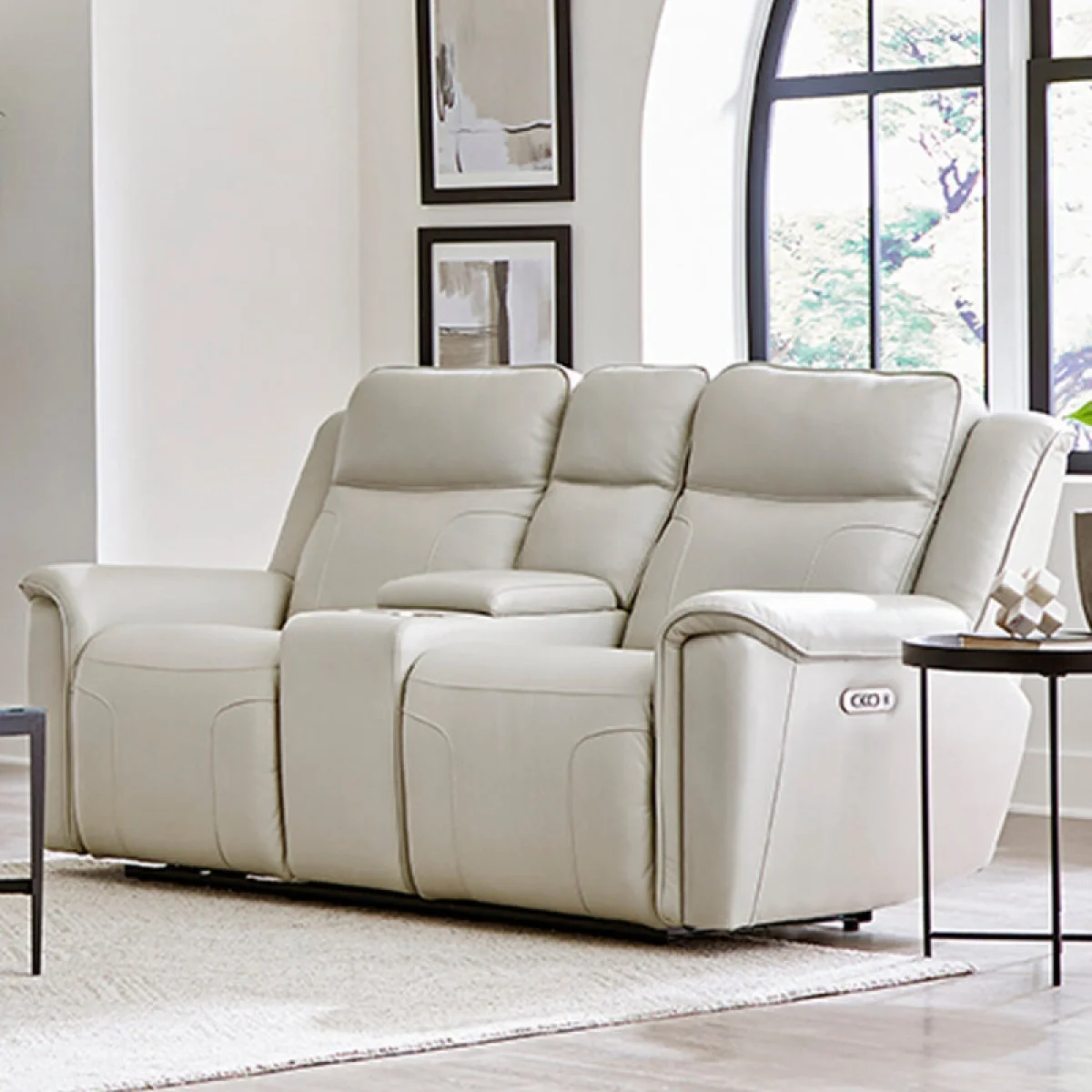 Atlantis – Whisper Ivory Power Zero Gravity Console Loveseat Recliners Cream 4