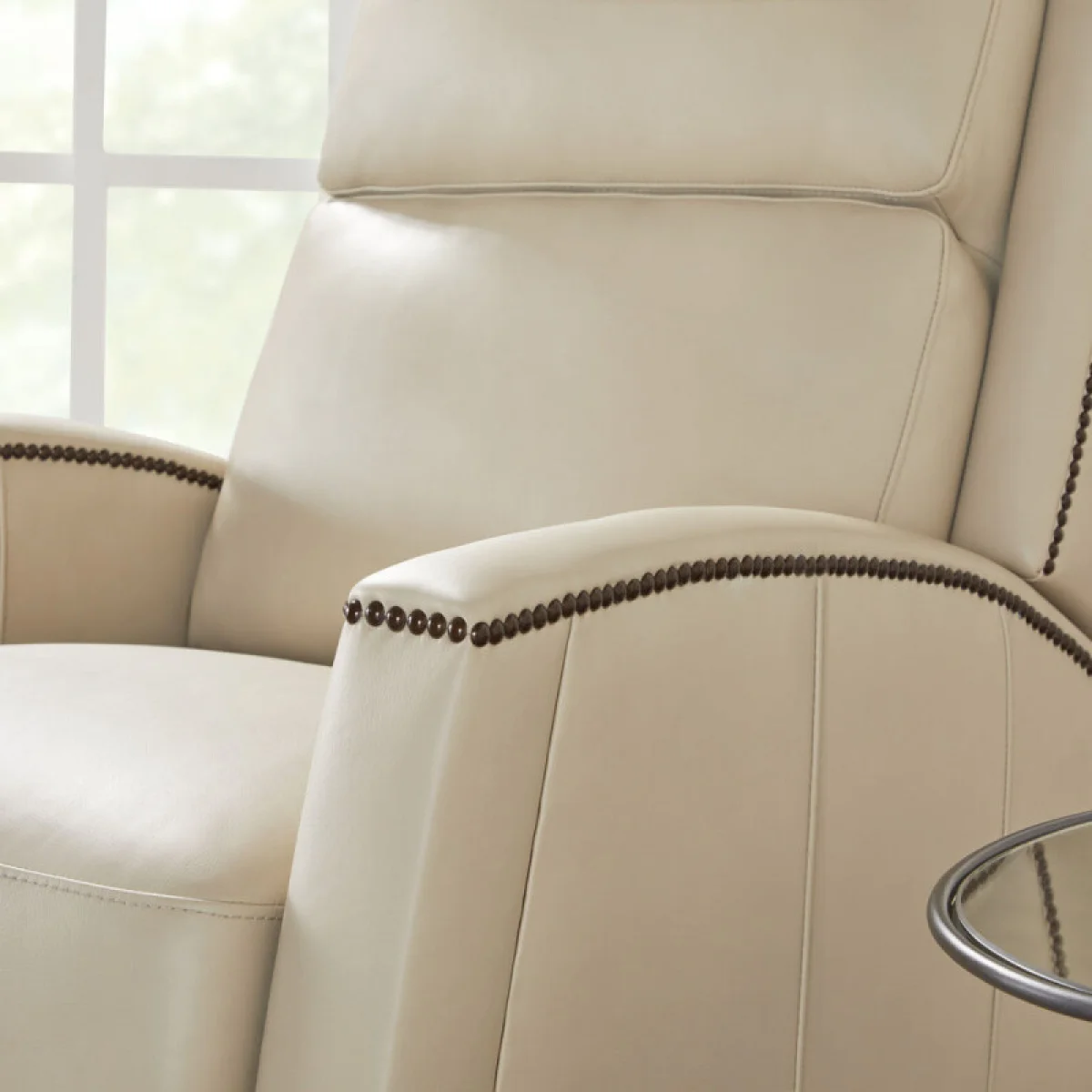 Vermont – Pearl Glow Power High Leg Recliner With Power Headrest Recliners Cream 7