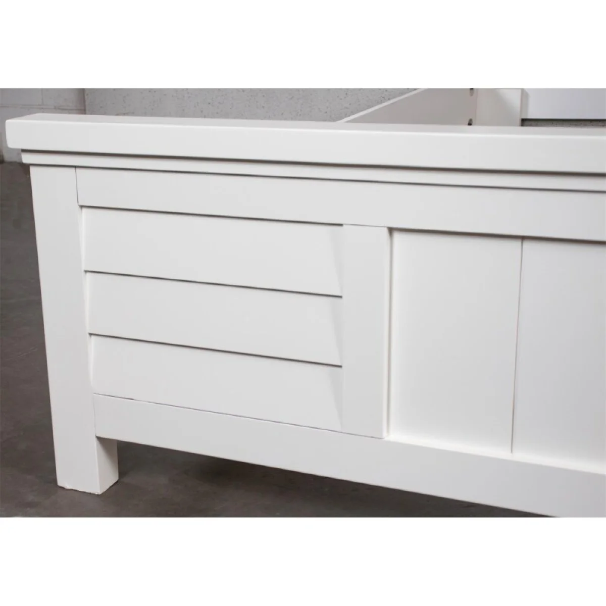 Cora King Louver Bed Beds Beds 18