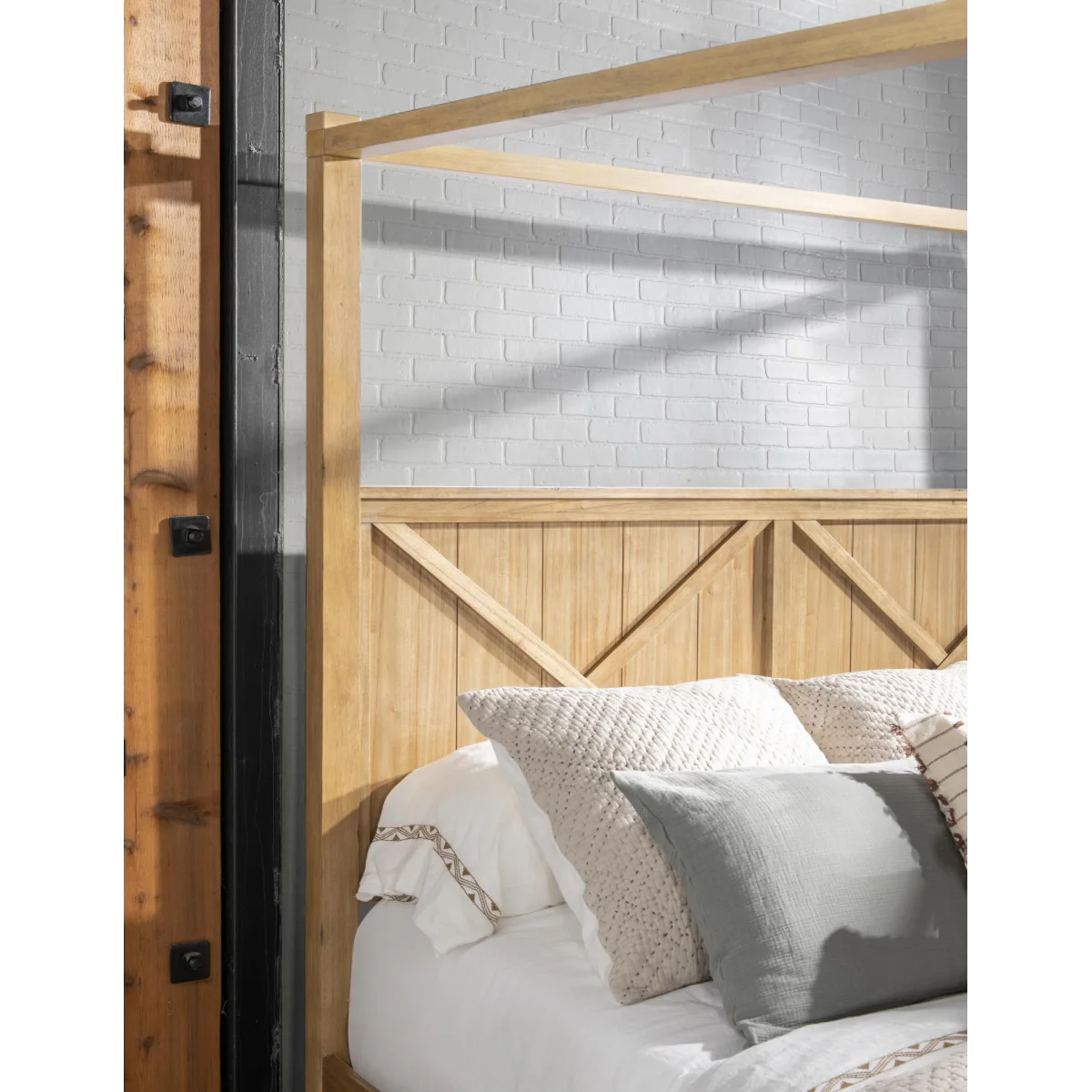 Complete Canopy Bed King 6/6 Beds Amber 10