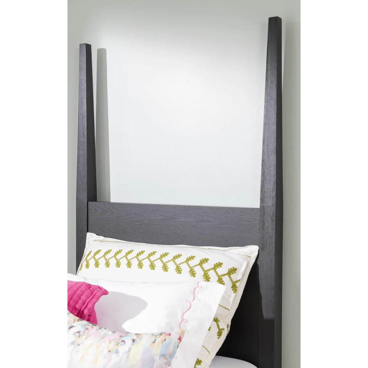 Complete Poster Bed Twin 3/3 Blacksmith Youth Beds black 9