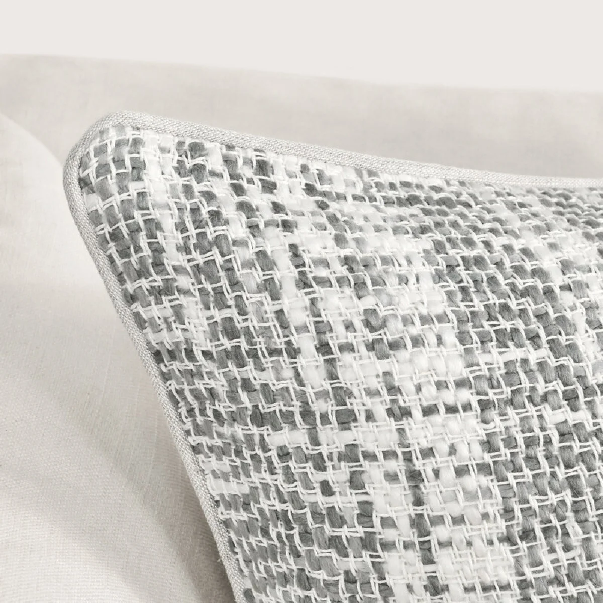 Tw Brax 22×22 Accent Pillows Accent Pillows 10