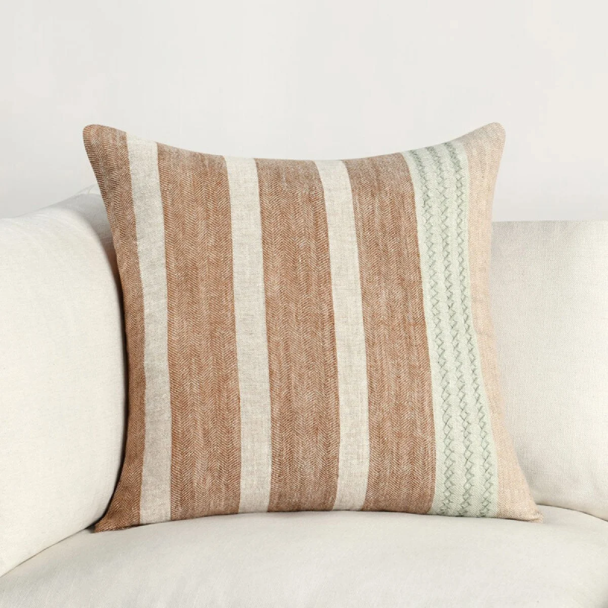 Bw Sherry Hazel/ Natural 22×22 Accent Pillows Accent Pillows 10