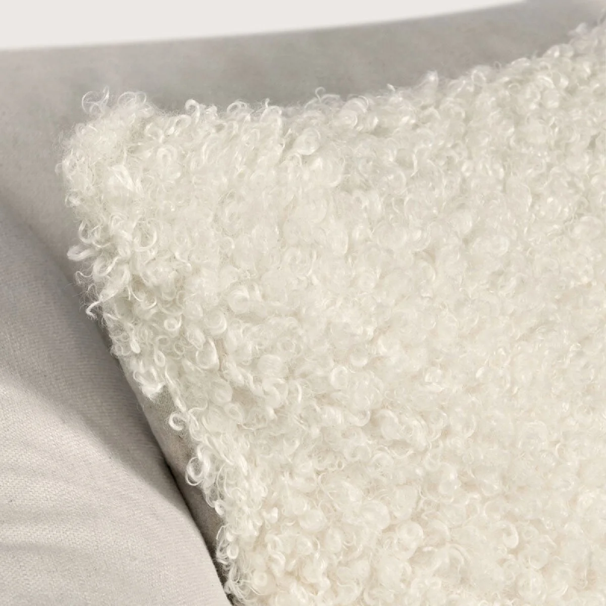 Rn Carters Ivory Accent Pillows Accent Pillows 11