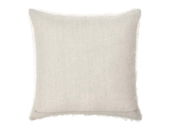 Rn Carters Ivory Accent Pillows Accent Pillows