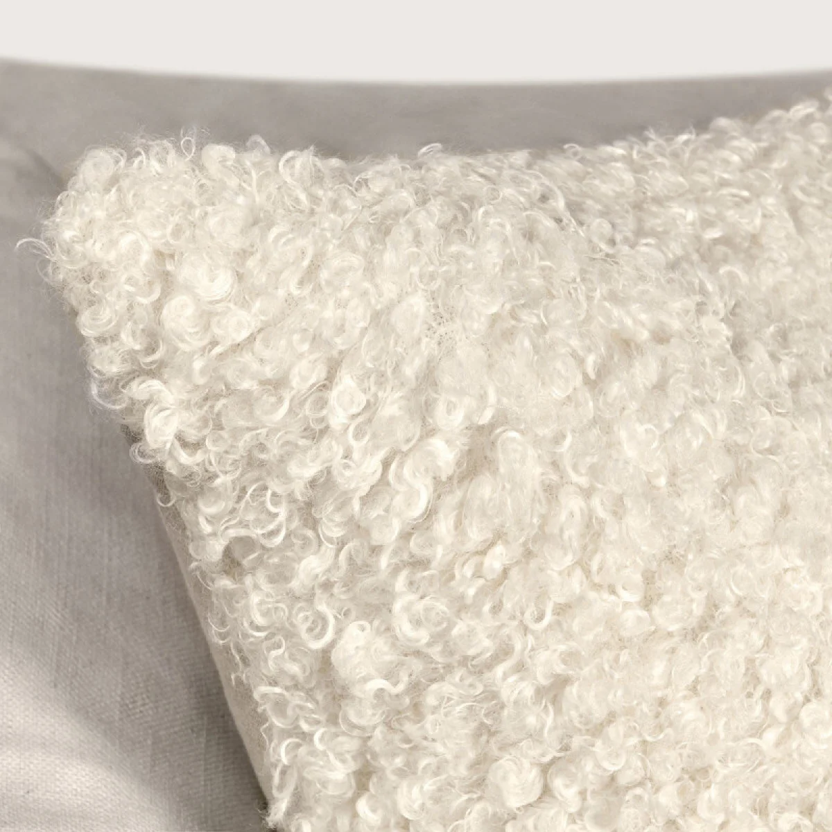 Rn Carters Ivory Accent Pillows Accent Pillows 10