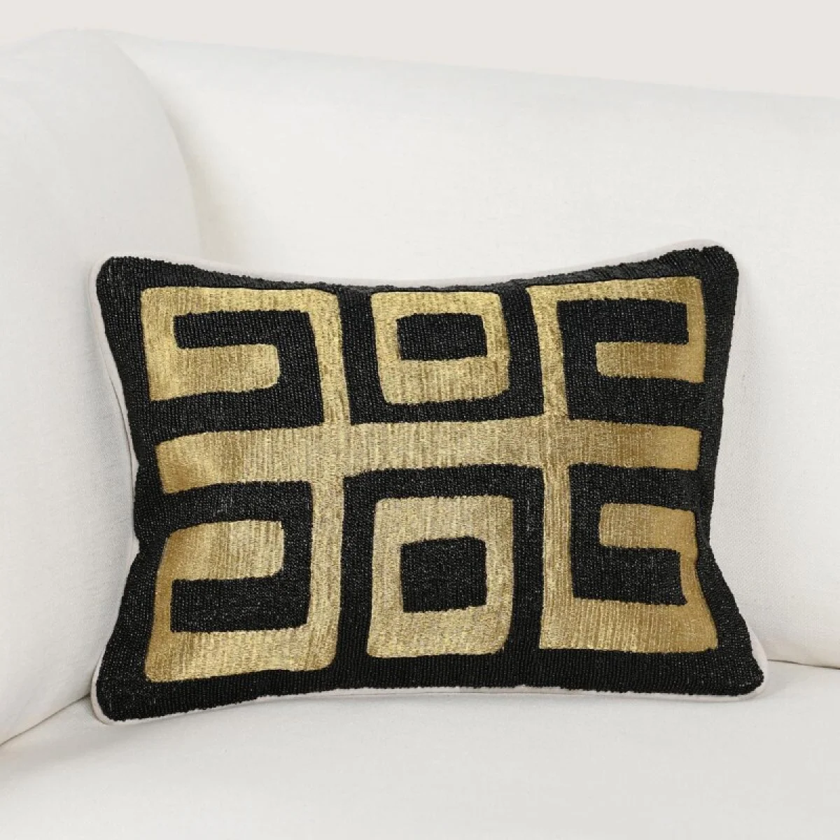 Ro Dala Black/gold 12×16 Accent Pillows Accent Pillows 10
