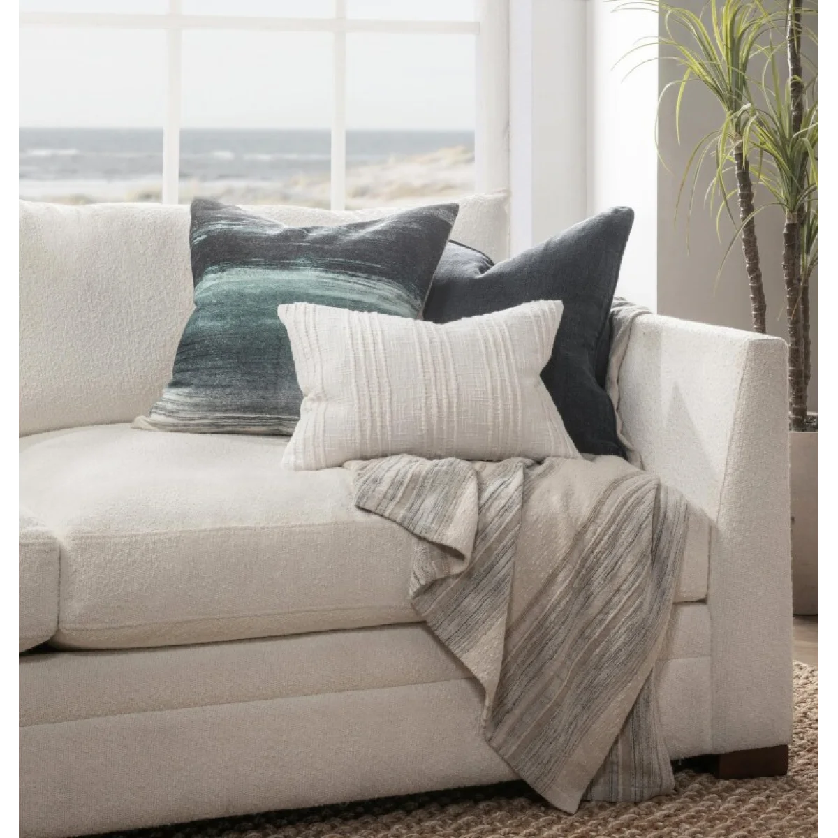 Tq Vita Blue Multi 22×22 Accent Pillows Accent Pillows 10