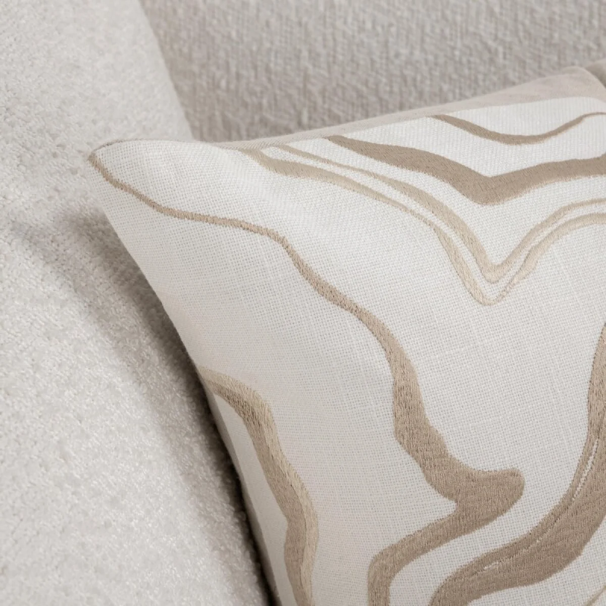Tq Drift Ivory/natural 22×22 Accent Pillows Accent Pillows 12