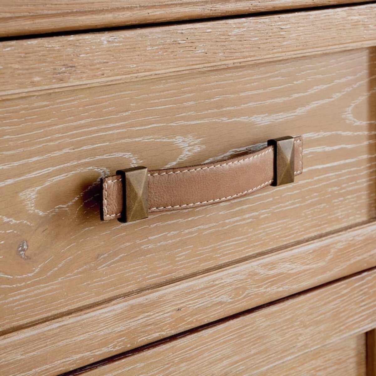 Courtland Low Dresser Dressers Bassett Furniture 8