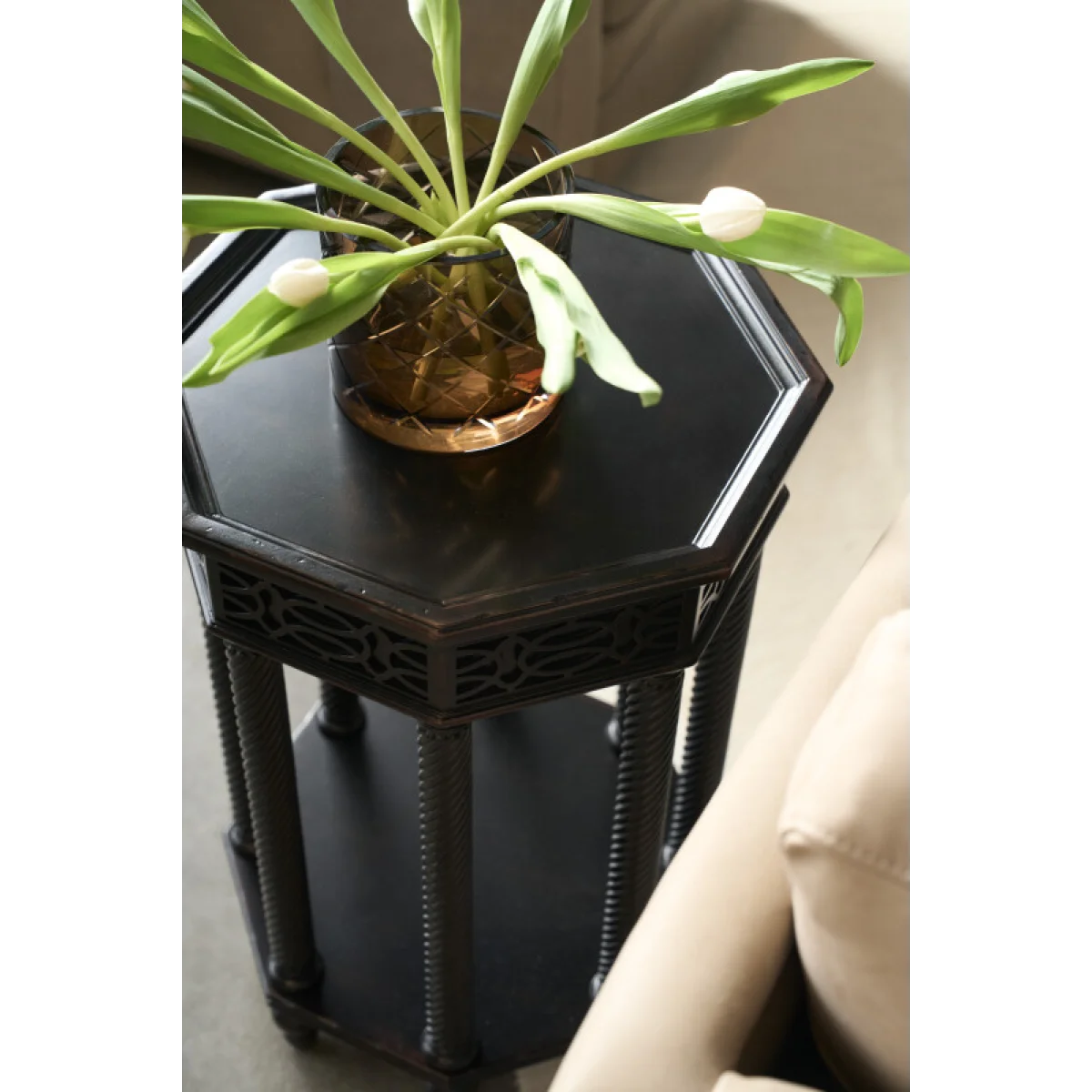 Charleston Side Table Accent Furniture Accent Furniture 9