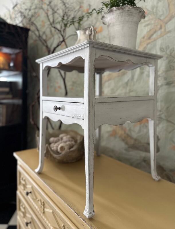 Charleston One-Drawer Accent Table Accent Furniture Accent Furniture 10 Charleston One-Drawer Accent Table Accent Furniture Accent Furniture 10