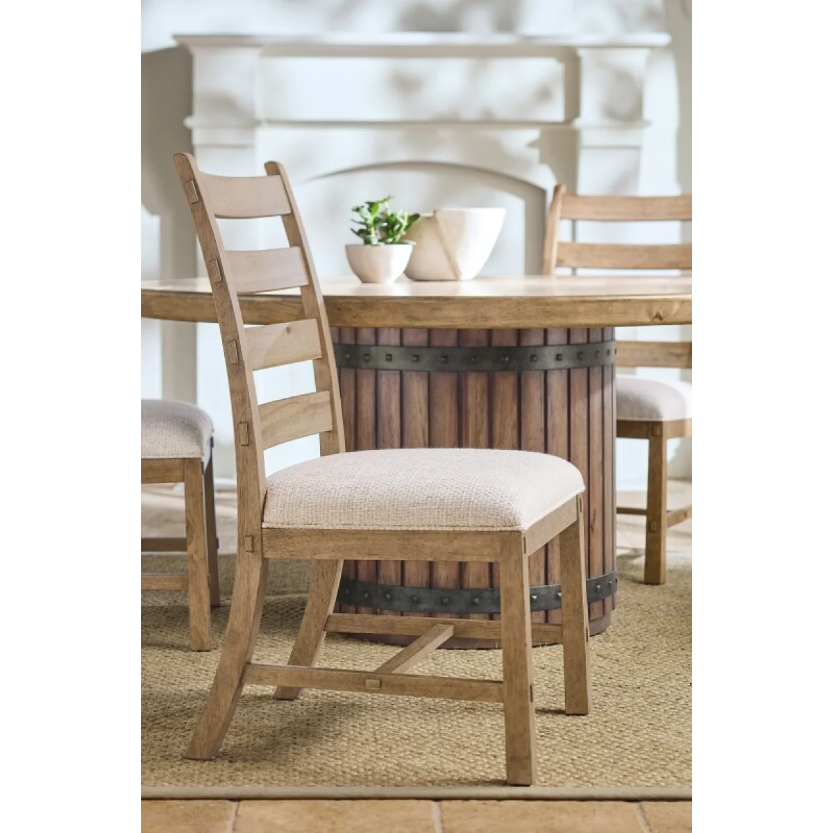 Vineyard Row Ladderback Side Chair Chairs & Benches Beige 13