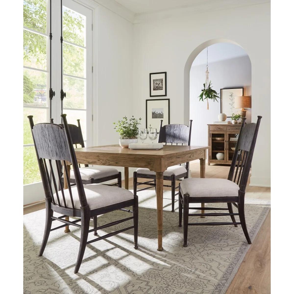 Americana Upholstered Seat Side Chair Chairs & Benches Beige 10