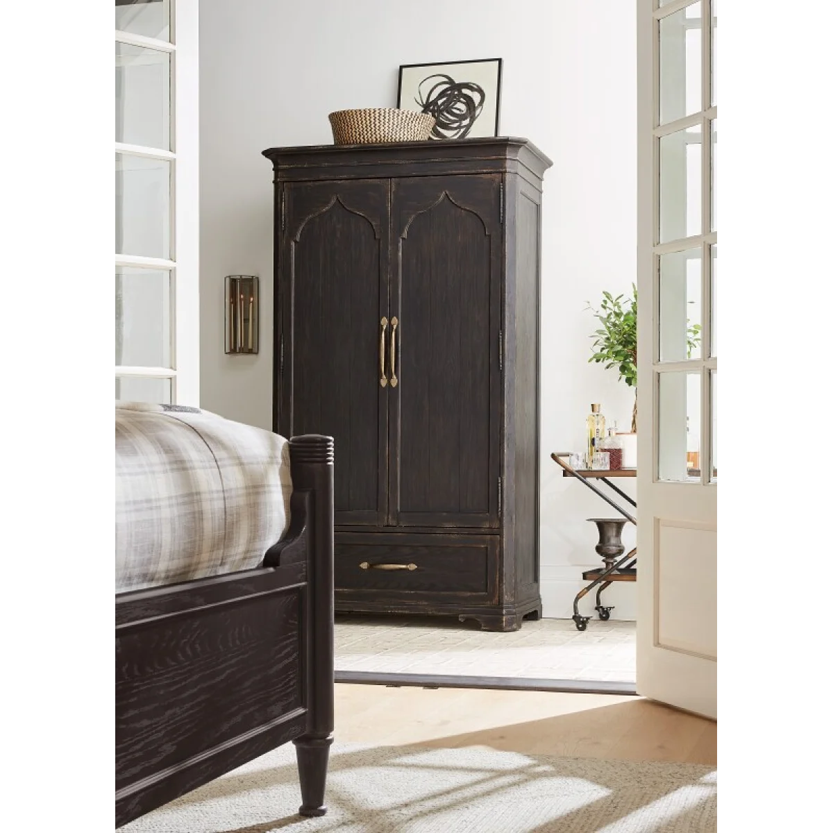 Americana Wardrobe Dressers Blacks 9