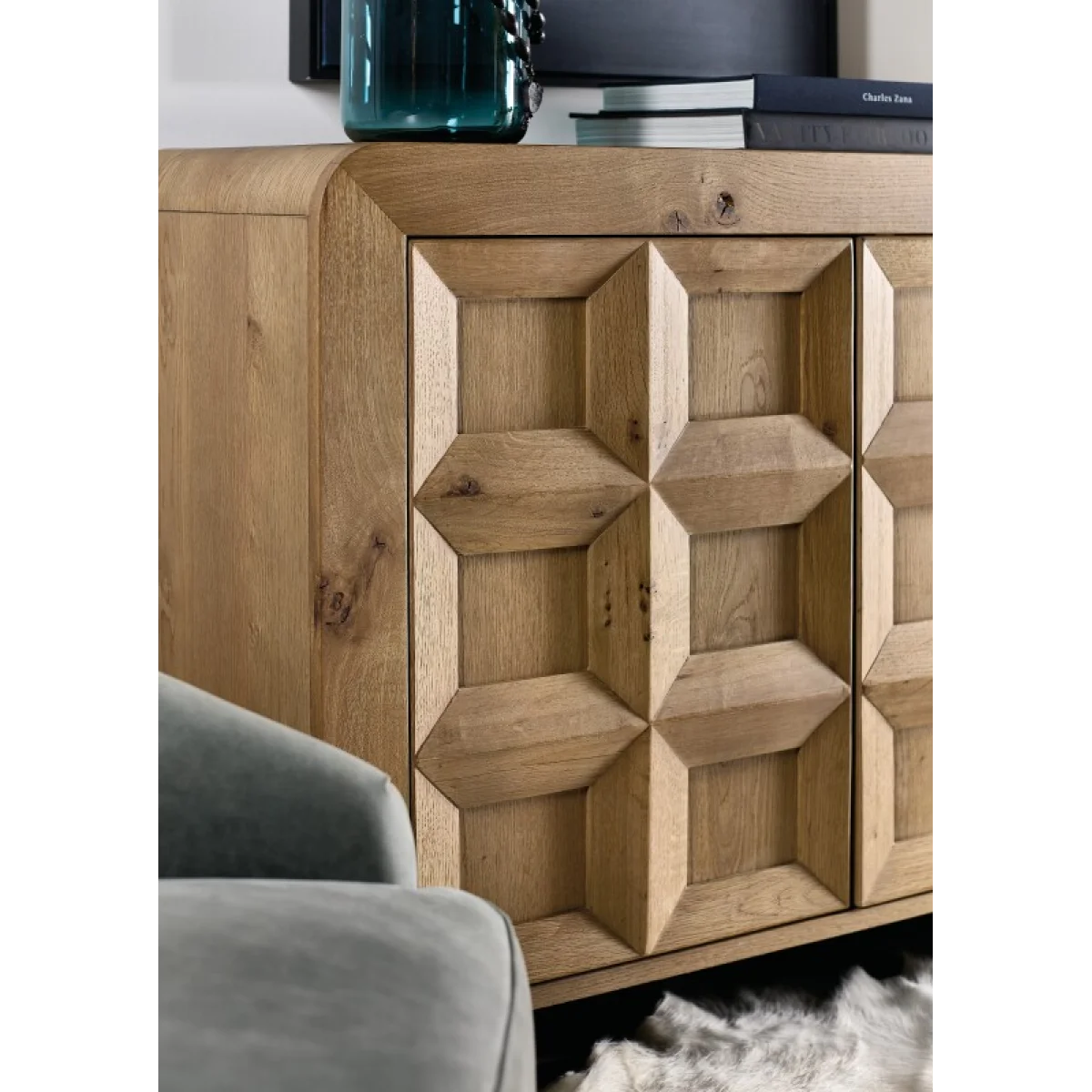 Commerce and Market Haven Accent Chest Accent Furniture Accent Furniture 9