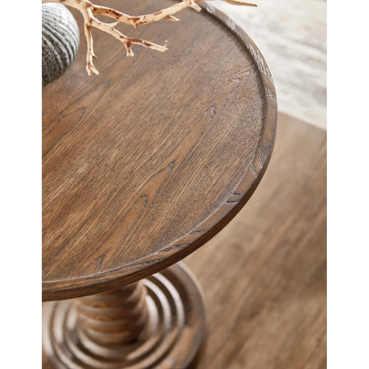 Commerce and Market Spindle Accent Table Accent Furniture Accent Furniture 7