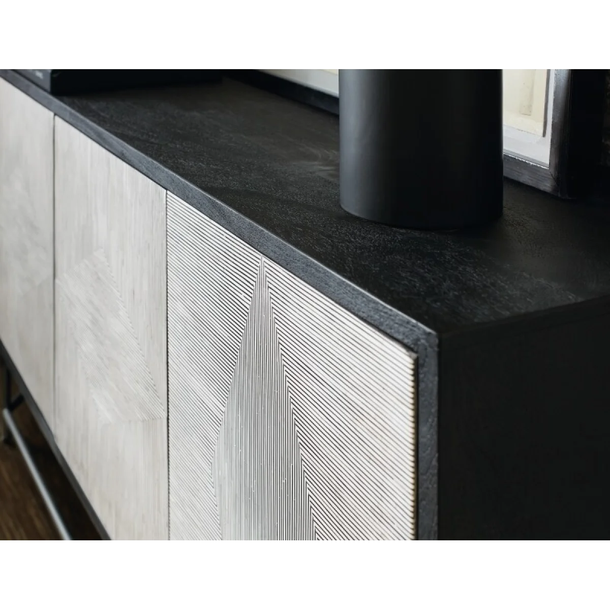 Commerce and Market Commerce & Market Fine Lines Credenza Accent Furniture Accent Furniture 11