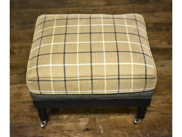 746-24 Marshall Ottoman Ottomans & Poufs Wesley Hall 4