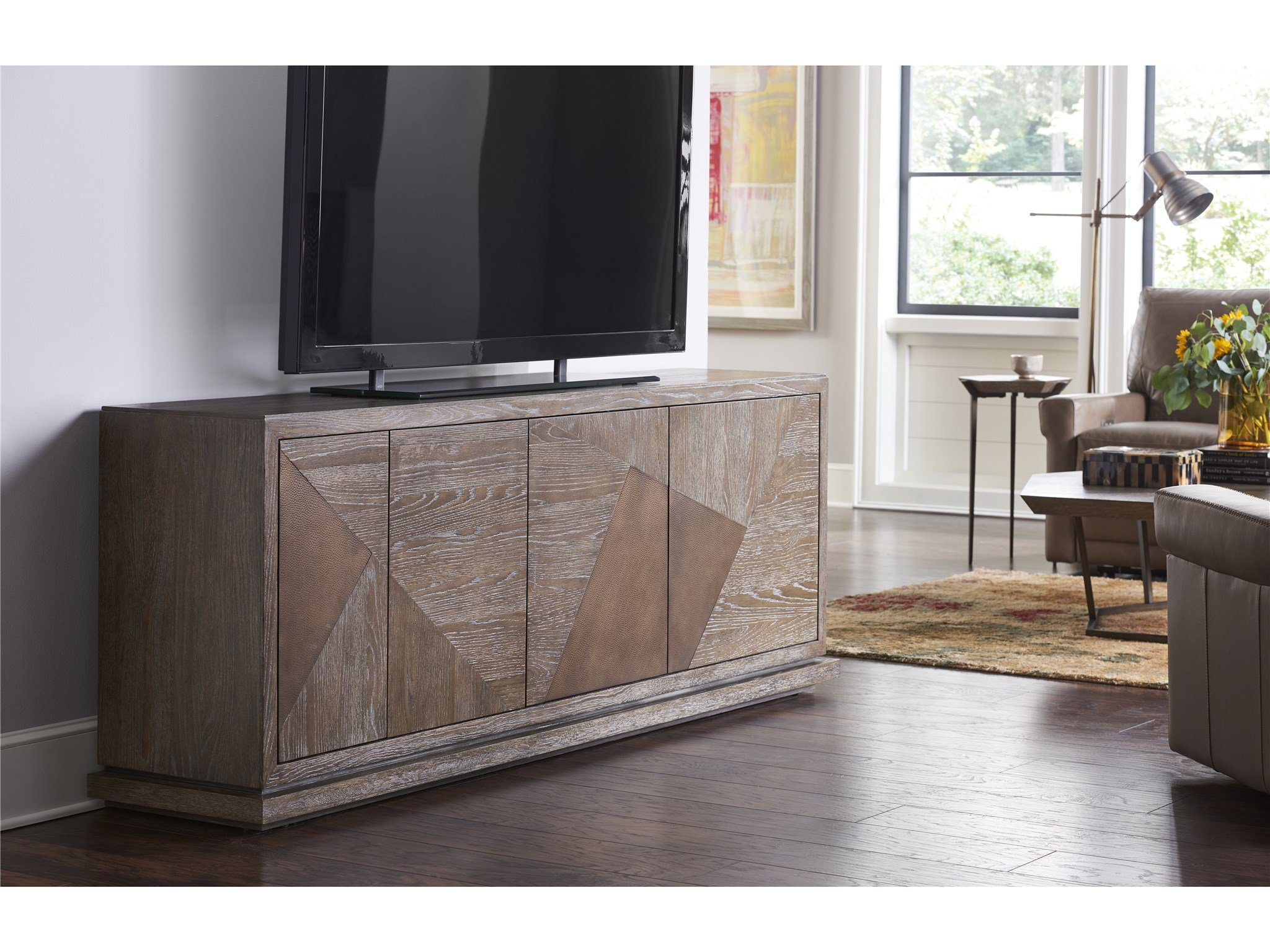 Divergence Entertainment Console