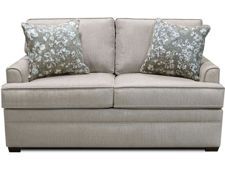 Hallie Loveseat