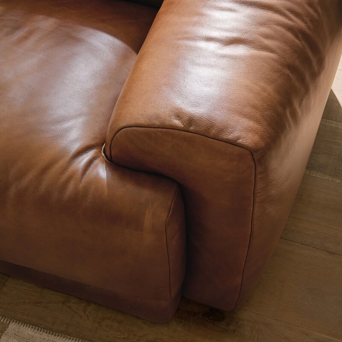 SS Fleetwood Chair Chairs Brown 10