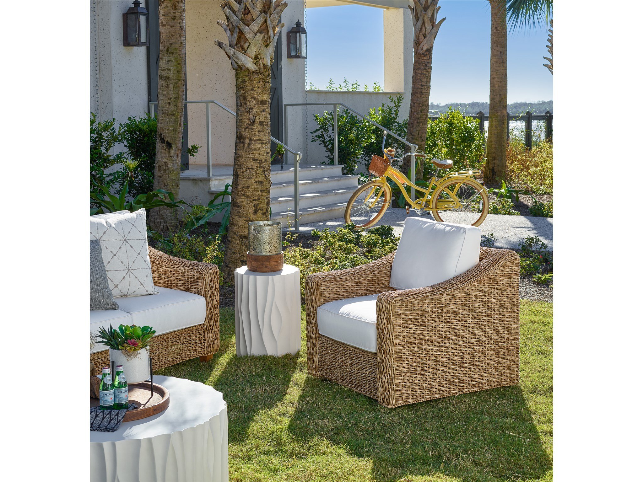 Coastal Living Outdoor Laconia Swivel Chair Outdoor Chairs Customizable 6 Coastal Living Outdoor Laconia Swivel Chair Outdoor Chairs Customizable 6