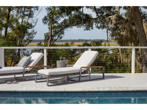 Coastal Living Outdoor San Clemente Chaise Lounge - Image 2