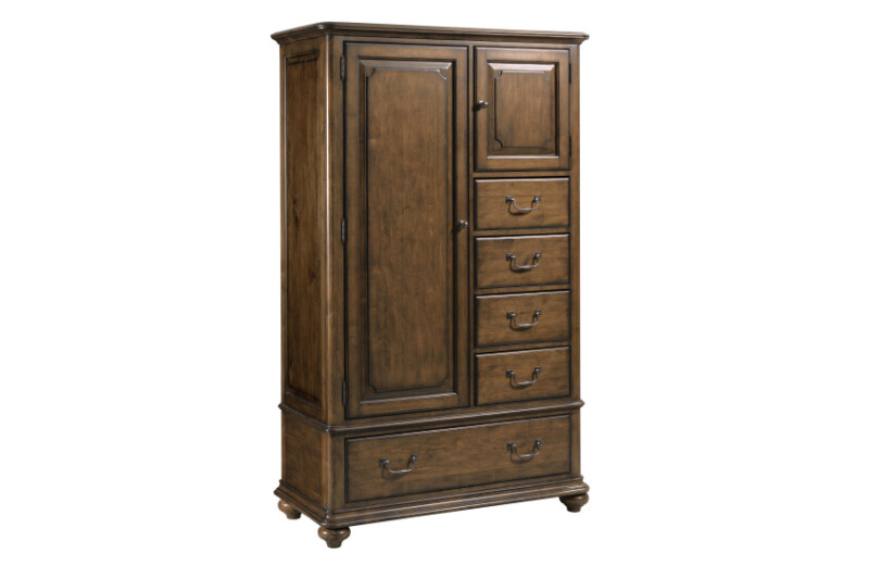 Commonwealth Witham Gentlemen's Chest