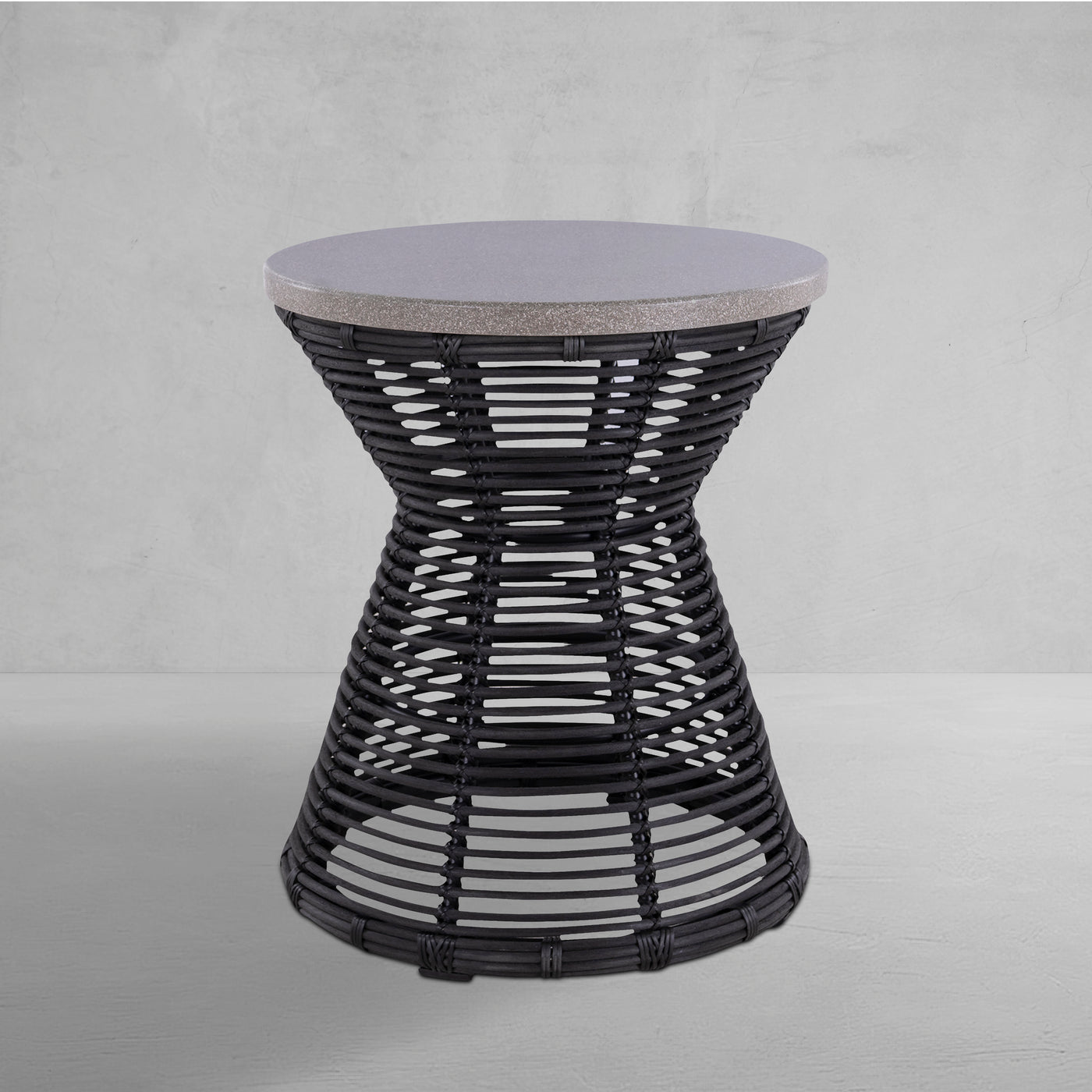 Harris Wicker Round Outdoor Pedestal End Table 22 In. W X 26 In. H