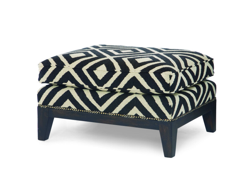 3218O - Svelte Ottoman