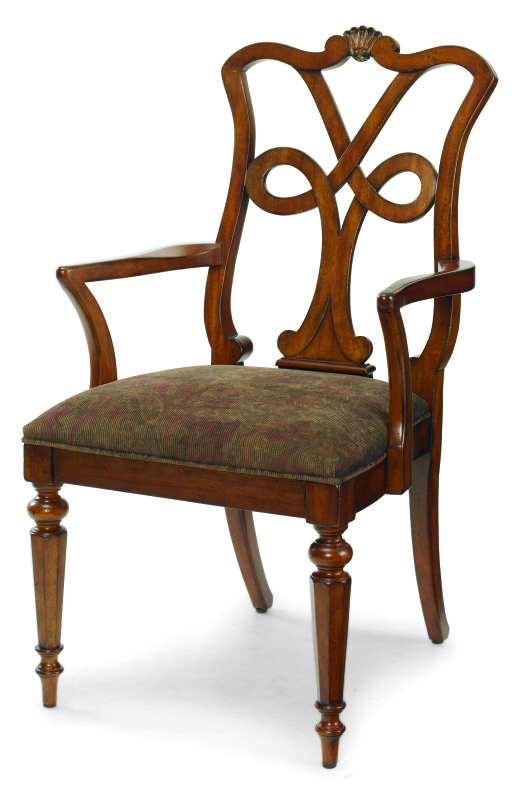 3376A - Redcliffe Arm Chair