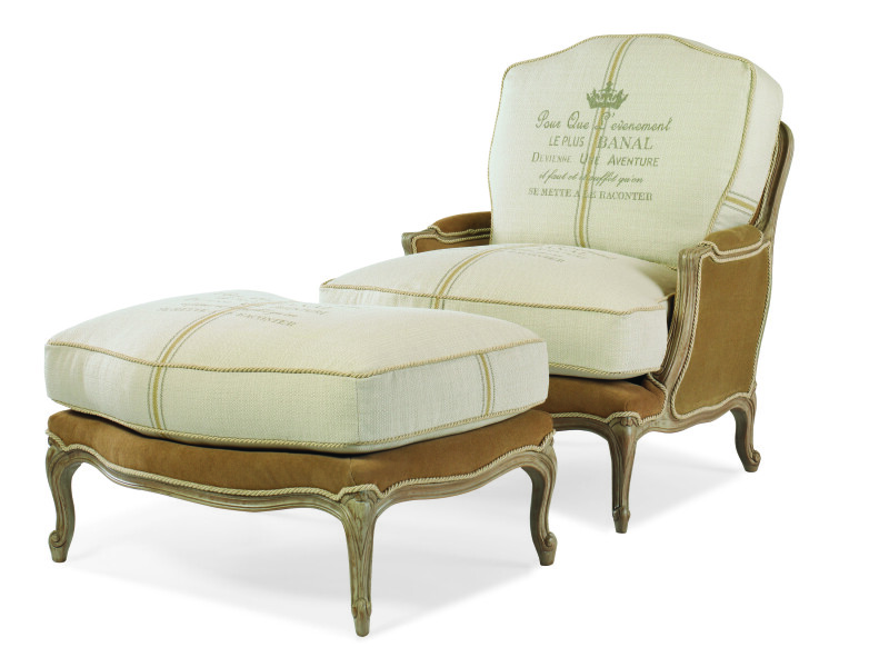 3985 - Grand Bergere Ottoman