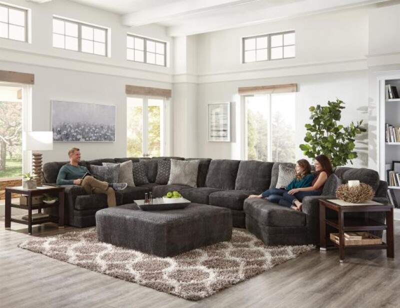 Mammoth 4376 LSF Loveseat