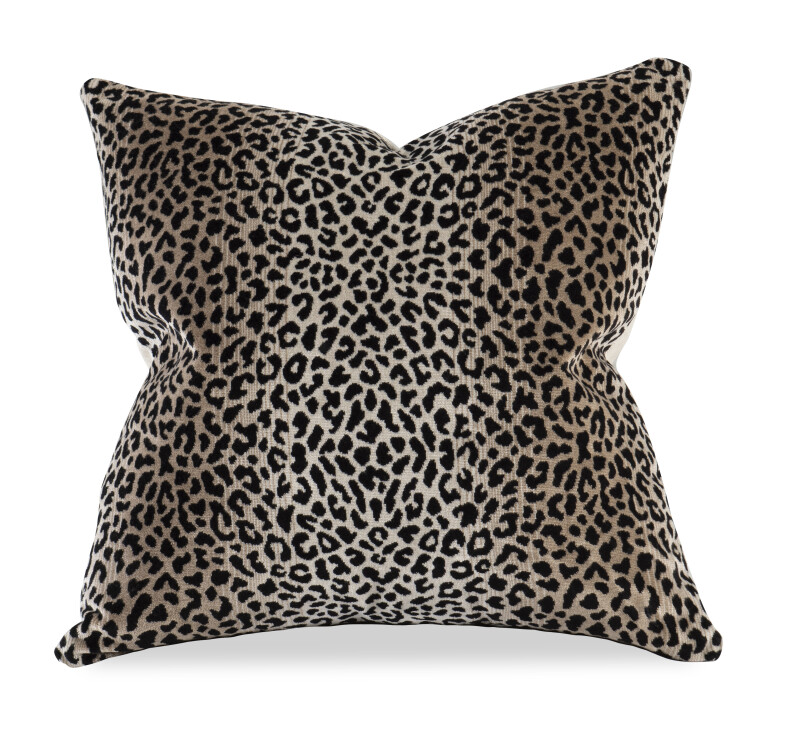 5627-21x21 Pillow Talk