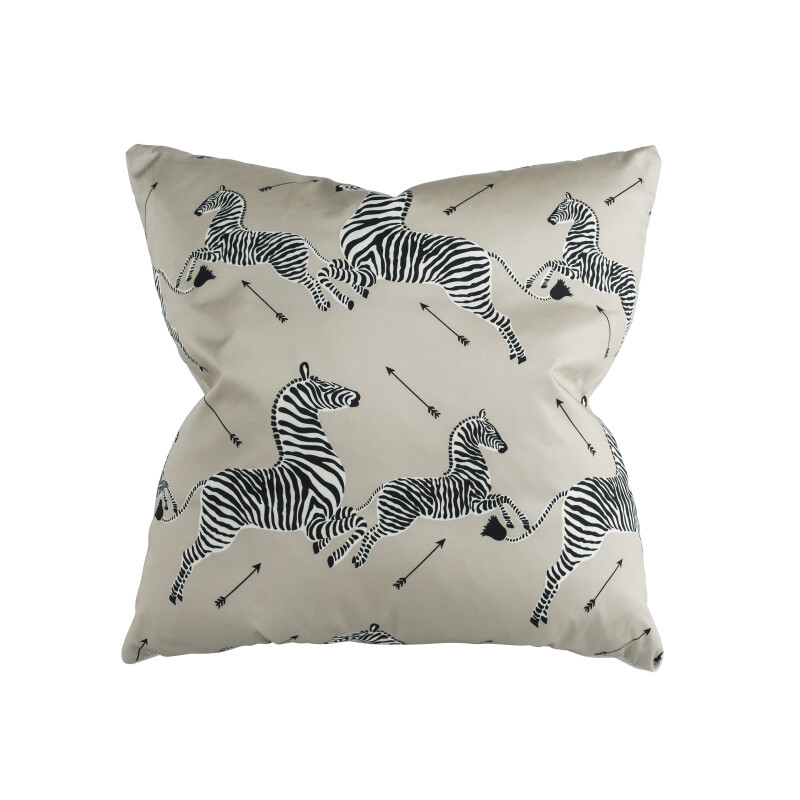 5689-23x23 Pillow Talk