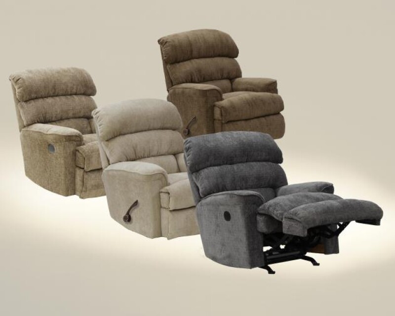 647394-102262878 Pearson 4739 Power Wall Hugger Recliner - Image 1