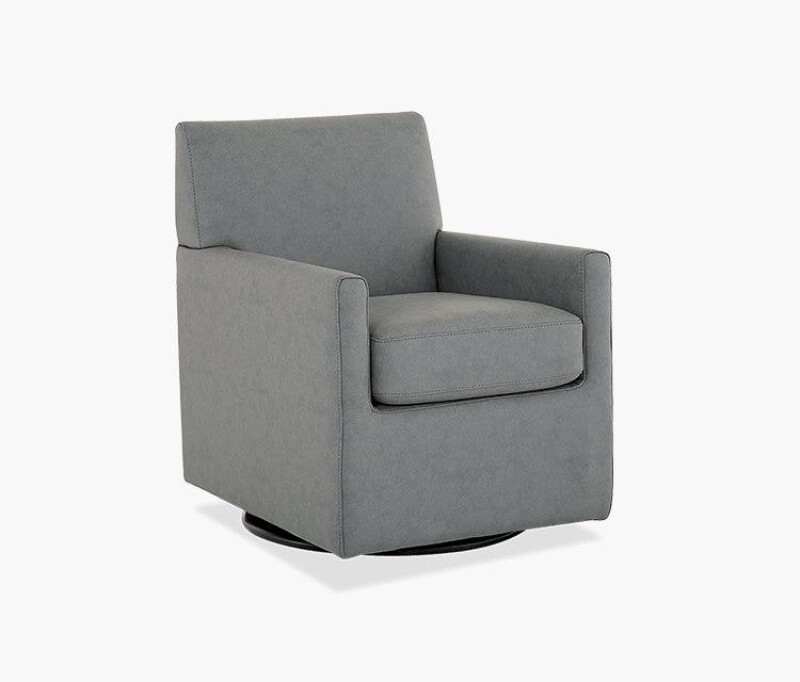 Pia Swivel Chair