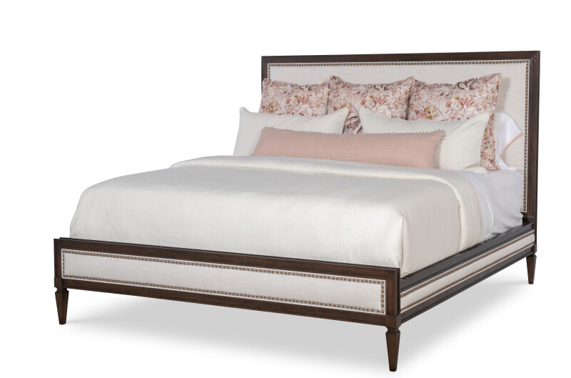 899-165 - Maison '47 Upholstered Low Hb Low Fb Panel Bed - Queen 5/0