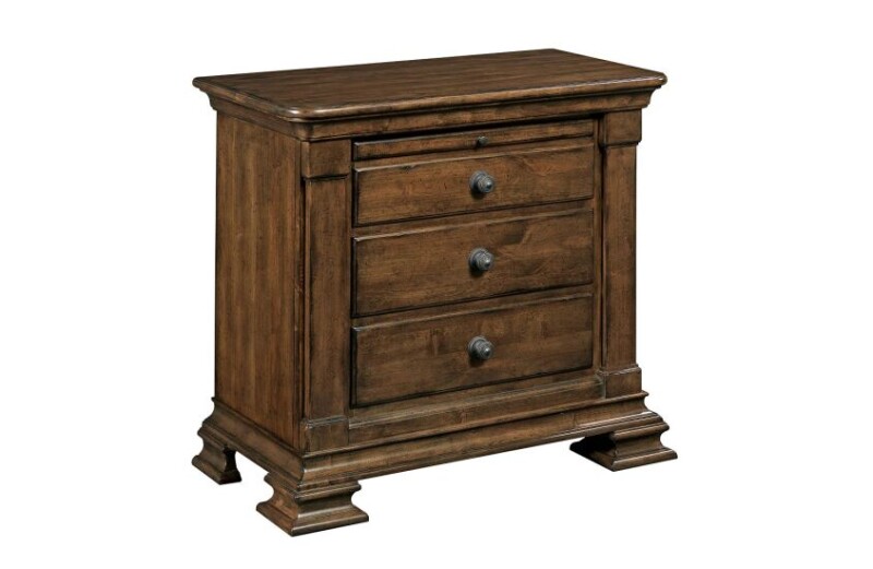 Portolone Bachelors Chest