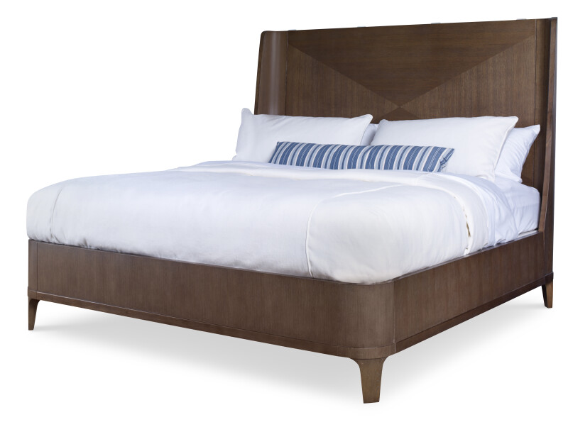 C4H-135 - Bowery Place Bed - Queen 5/0 - Bowery Cerused