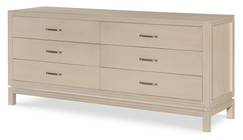 C7A-206-V1 - Lewis Dresser