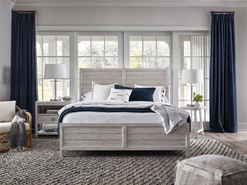 Getaway Coastal Living Home Collection Getaway Panel Queen Bed