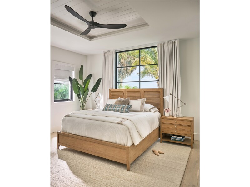 Weekender Coastal Living Home Collection Weekender Bed King