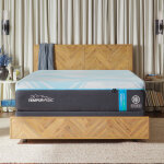 Tempur-LuxeBreeze® Medium Hybrid Twin XL