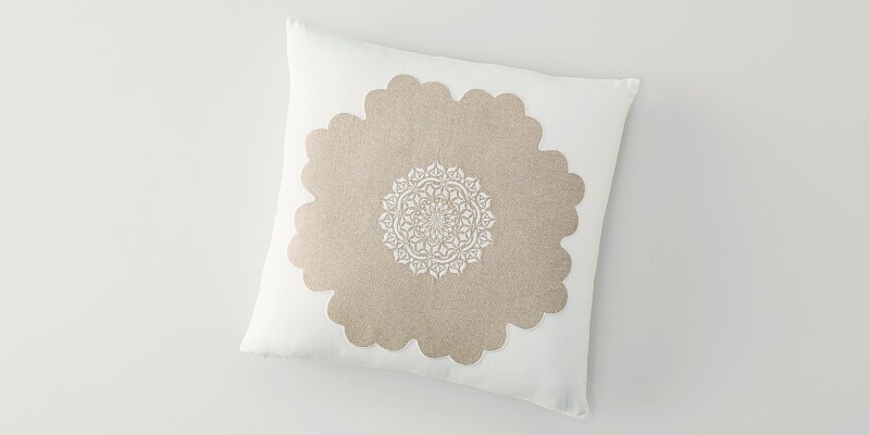 8301T19568K-101318623 Macon Square Pillow - Image 1
